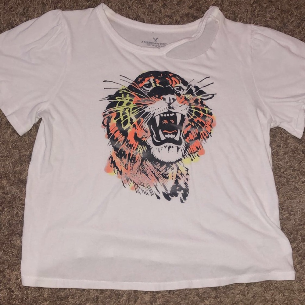American eagle tiger cropped tee shirt